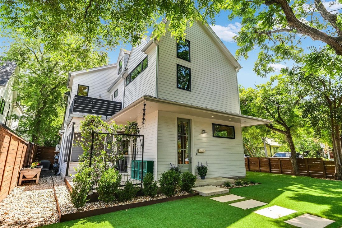 House in Austin, Texas, United States 1 - 17920858
