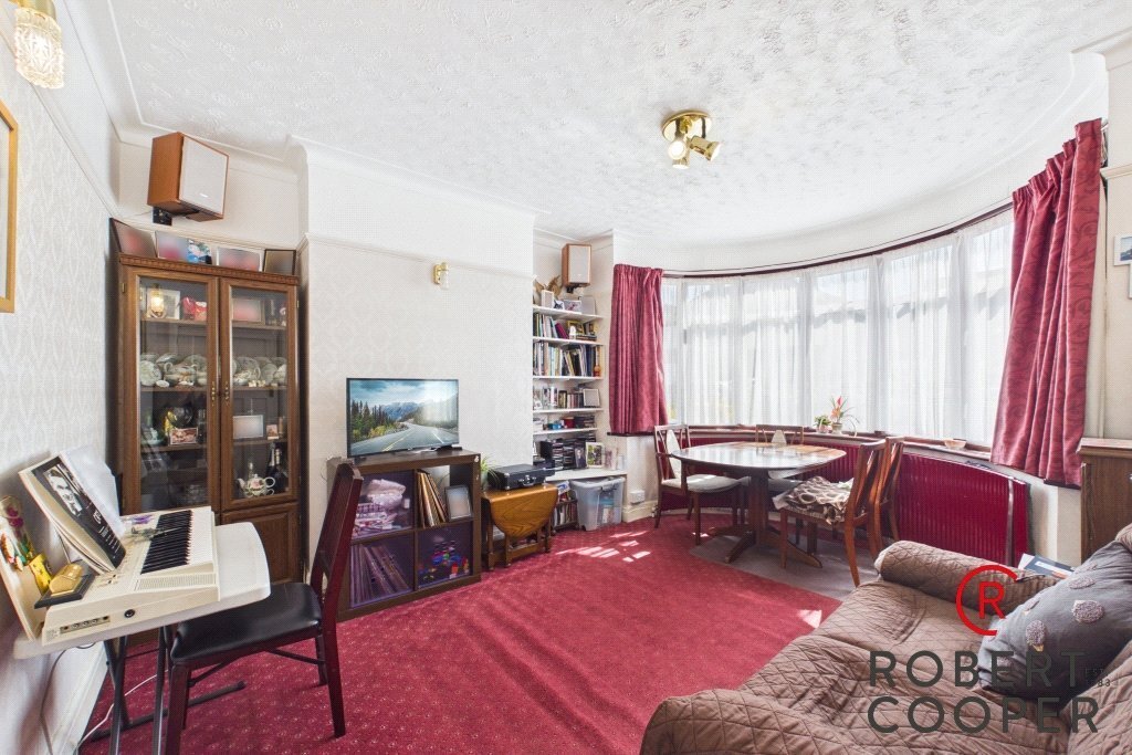 House in Ruislip Gardens, Hillingdon, England 2 - 17916327