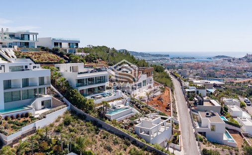 Villa in Ibiza Town, Balearic Islands, Spain 1