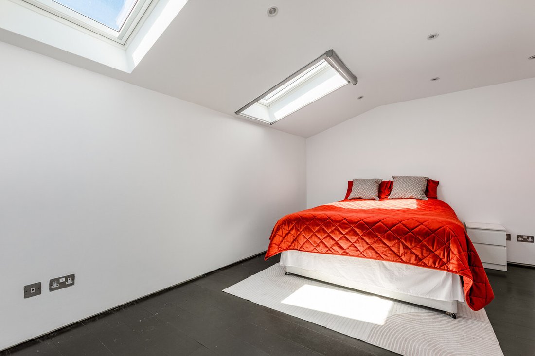 Apartment in Earls Court, Kensington And Chelsea, England 5 - 17916369