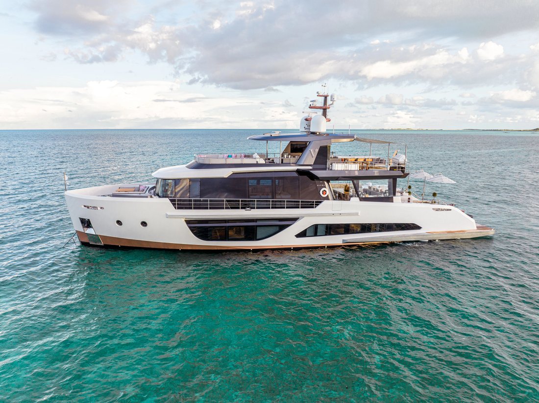 Motor Yacht in United States 2 - 17887461