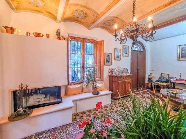 Villa in Historic Center, Siena, Tuscany 1 - 17919875