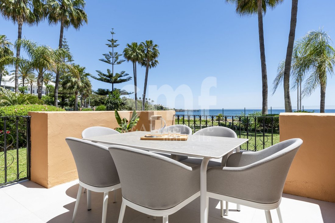 Apartment in Estepona, Andalusia, Spain 2 - 17921238