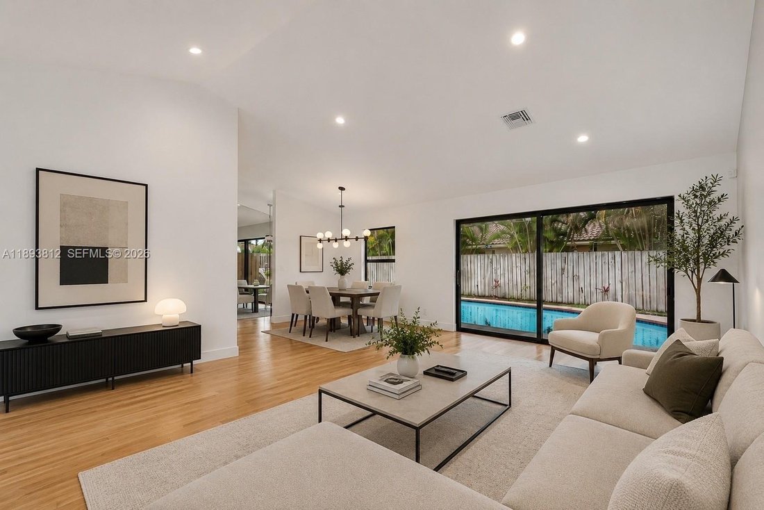 House in Plantation, Florida, United States 3 - 17202937