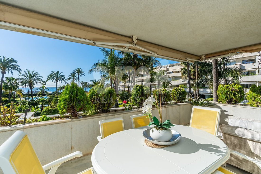 Apartment in Marbella, Andalusia, Spain 3 - 17921087