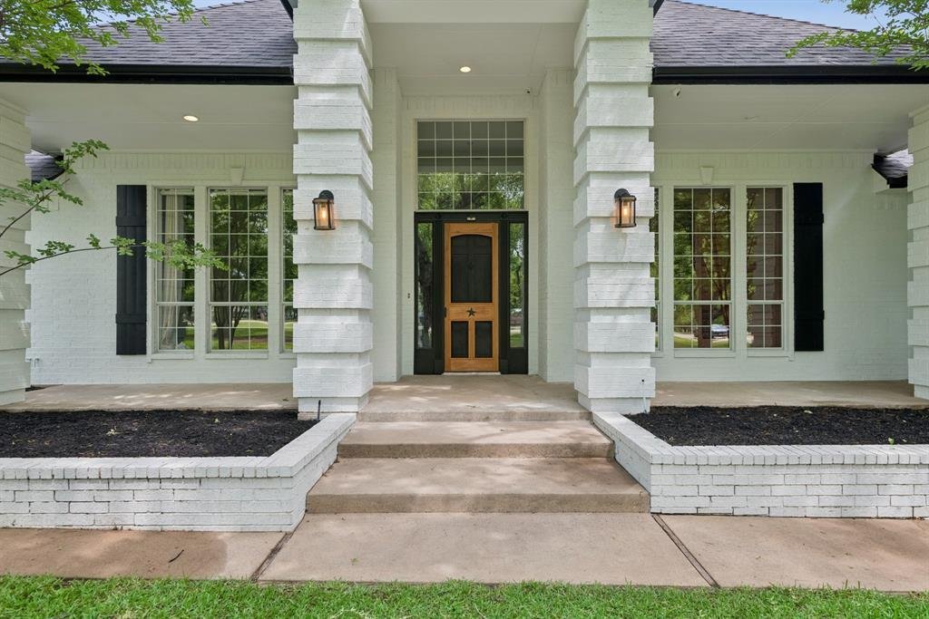 House in Granbury, Texas, United States 2 - 17917574