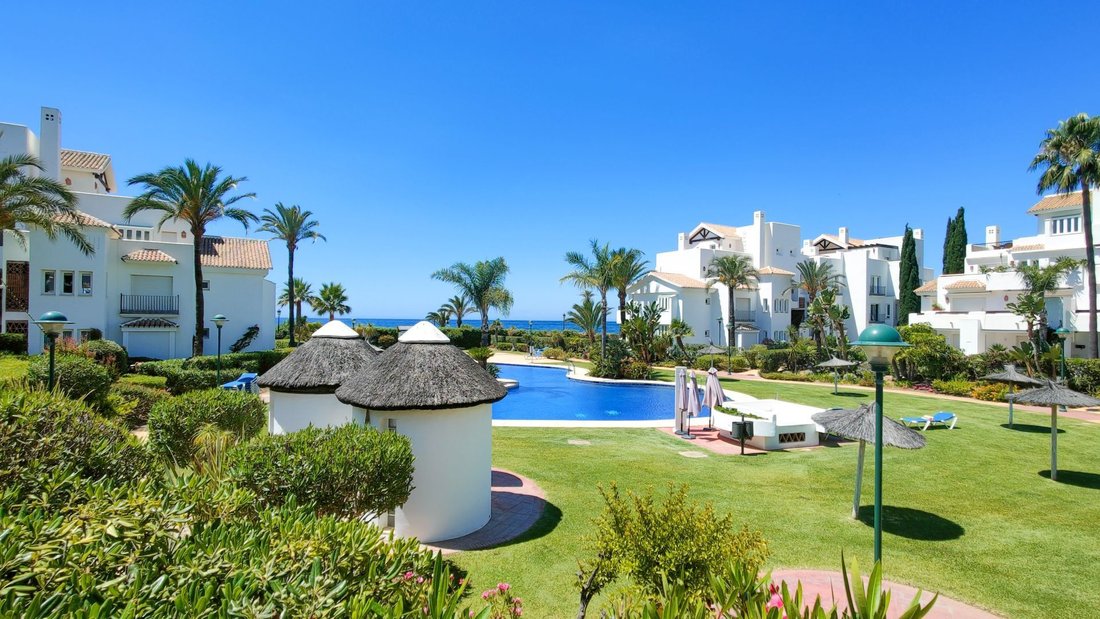 Apartment in Marbella, Andalusia, Spain 1 - 17922288