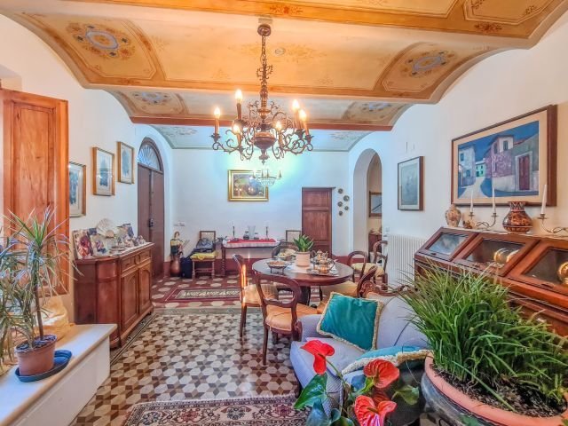 Villa in Historic Center, Siena, Tuscany 4 - 17919875