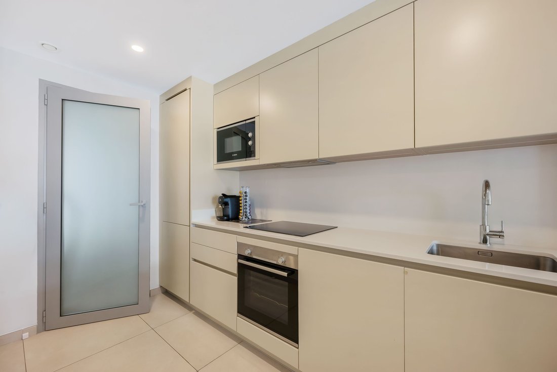 Apartment in Elviria-Cabopino, Marbella, Spain 5 - 17921091