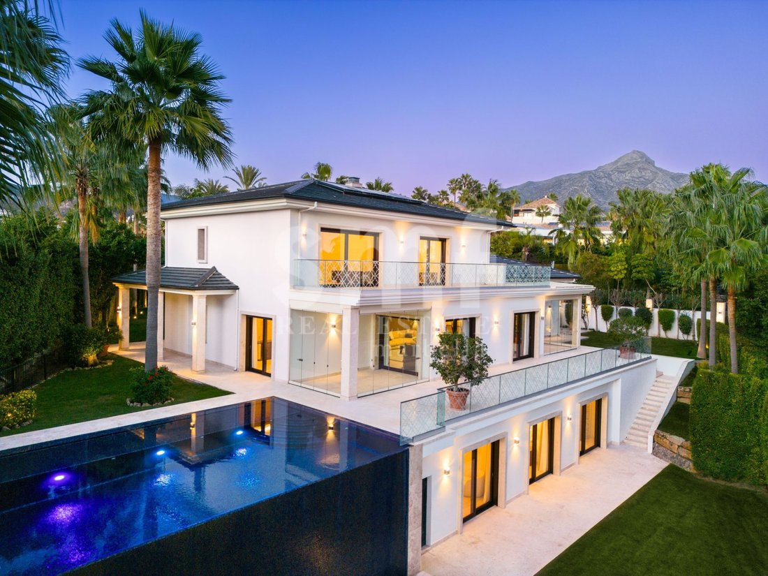 Villa in Puerto Banus, Marbella, Spain 1 - 17920328