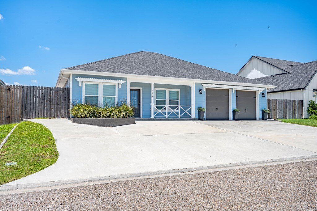 House in Aransas Pass, Texas, United States 2 - 16691763