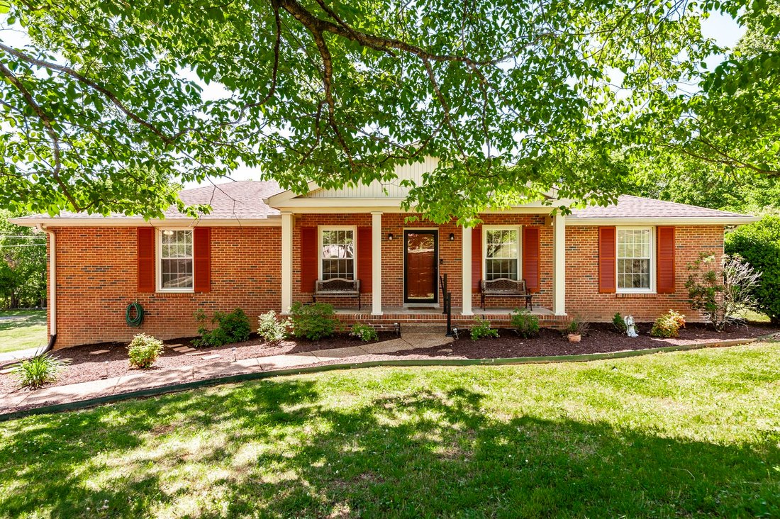 House in Hendersonville, Tennessee, United States 1 - 17921548