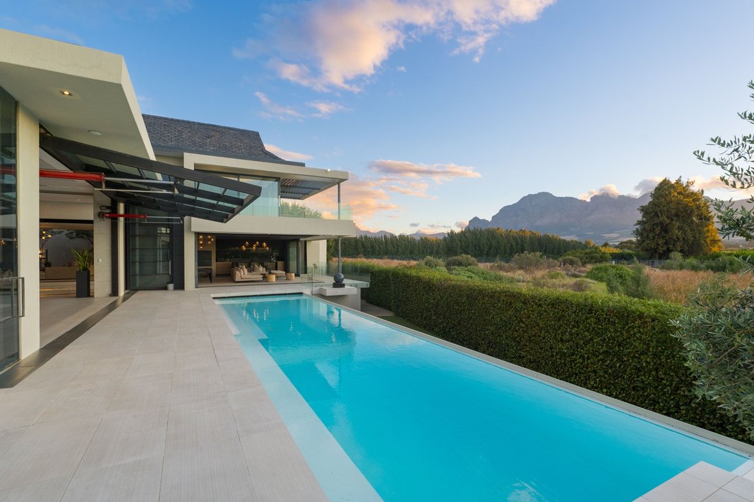 House in Paarl, Western Cape, South Africa 3 - 17314439
