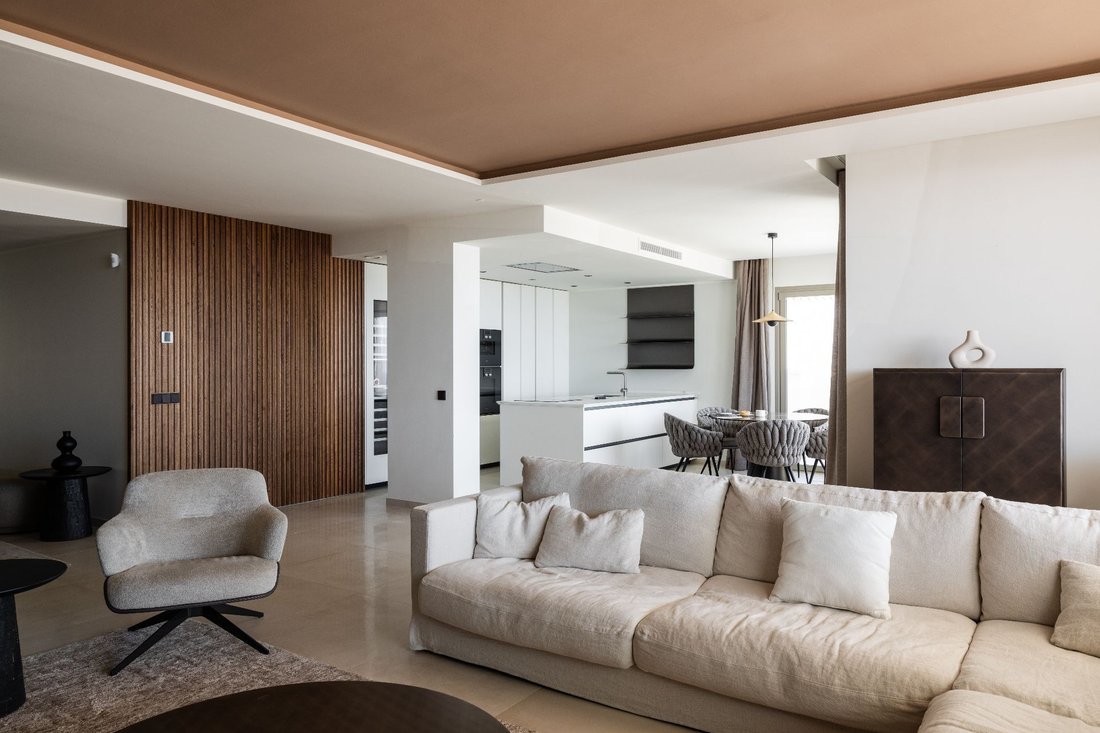 Apartment in Puerto Banus, Marbella, Spain 5 - 17922070