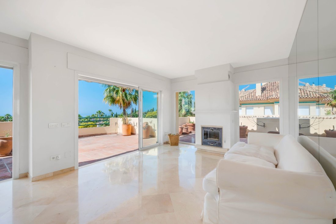 Apartment in Elviria-Cabopino, Marbella, Spain 5 - 17920121