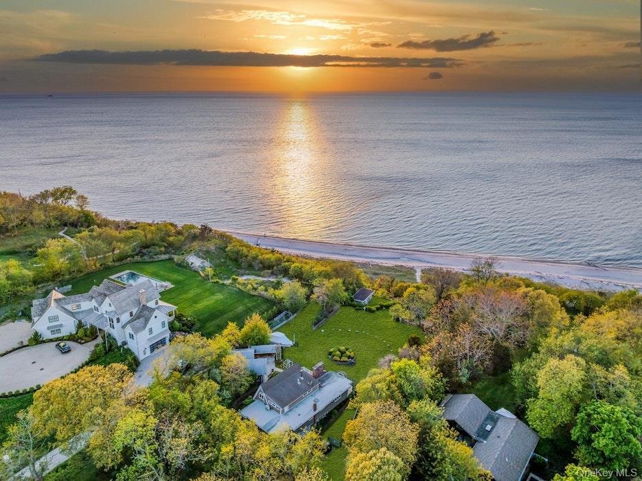 House in Peconic, New York, United States 2 - 17921439