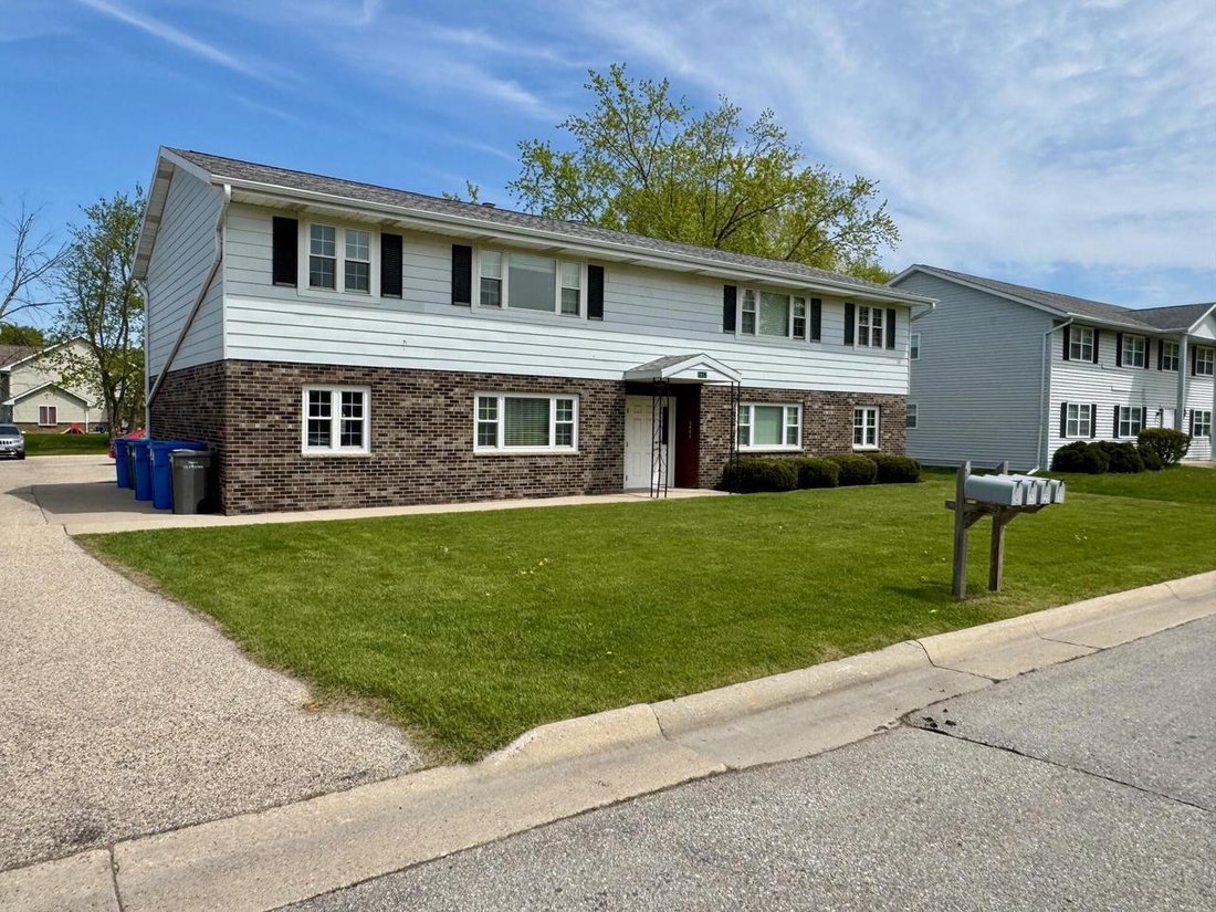 Watertown, Wisconsin, United States 1 - 17919831