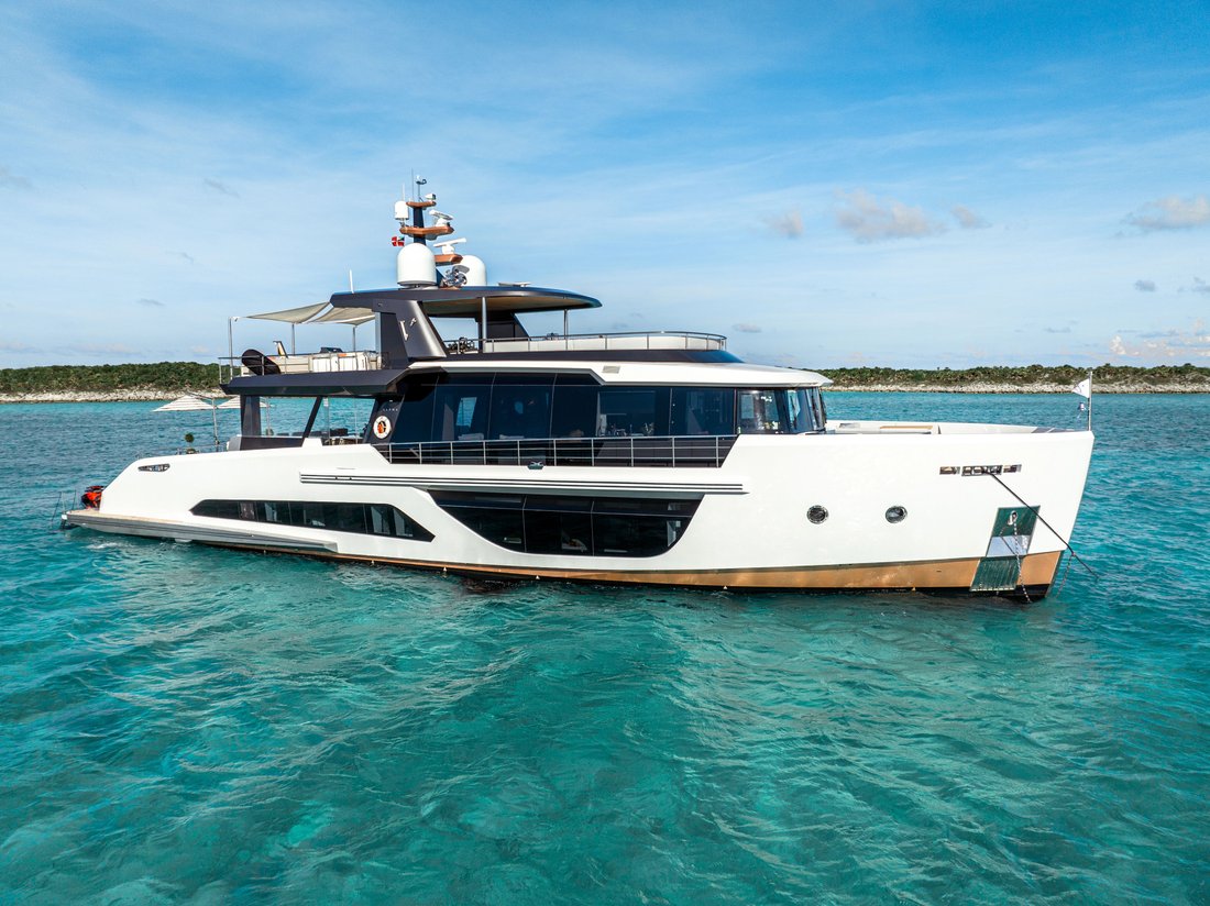 Motor Yacht in United States 1 - 17887461