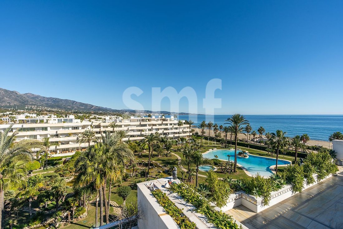 Apartment in Puerto Banus, Marbella, Spain 2 - 17920783