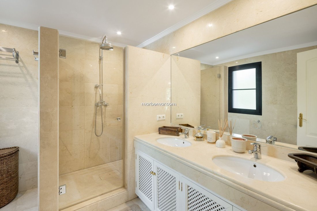 Villa in La Quinta, Benahavis, Andalusia 5 - 17920221