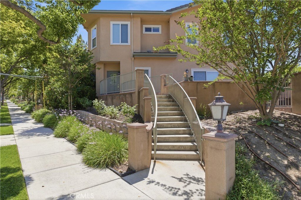 Condo in Burbank, California, United States 3 - 17919029
