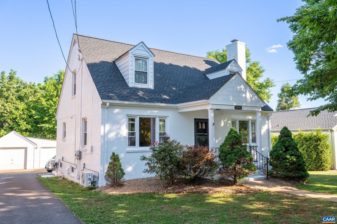 House in Charlottesville, Virginia, United States 2 - 17916651
