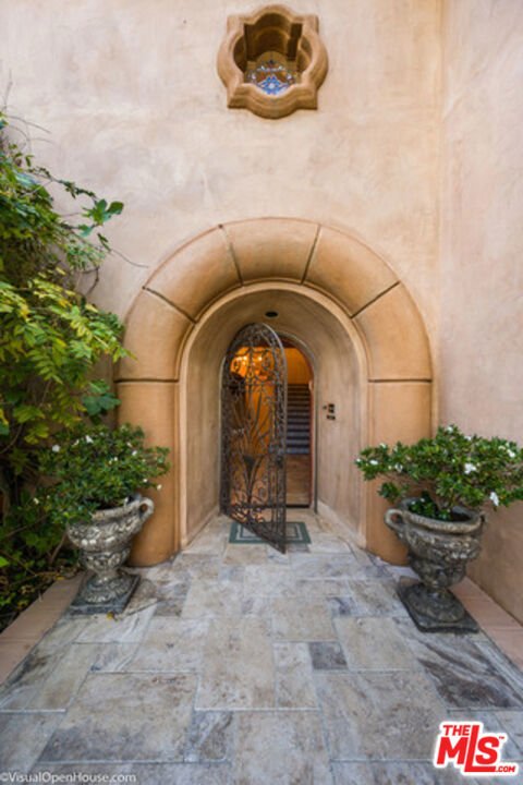 House in Beverly Hills, California, United States 3 - 17135405