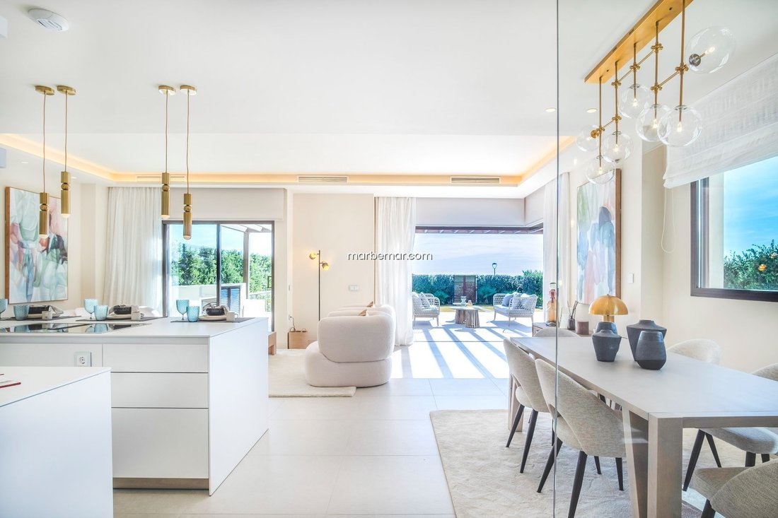 Villa in Estepona, Andalusia, Spain 2 - 17920453
