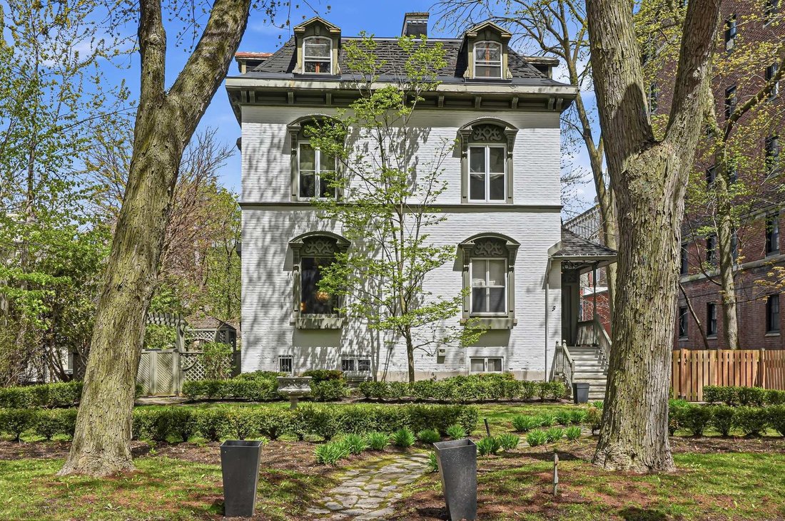 House in Westmount, Quebec, Canada 1 - 17923053