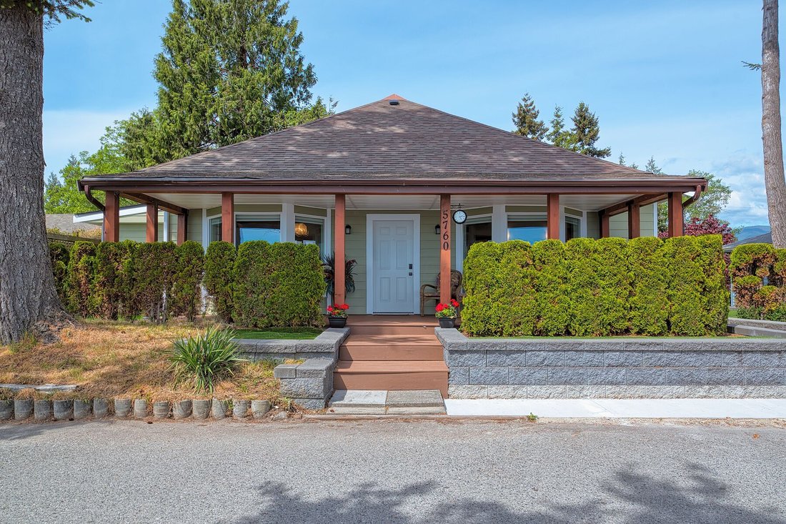 Casa en Sechelt, Columbia Británica, Canadá 1 - 17923197