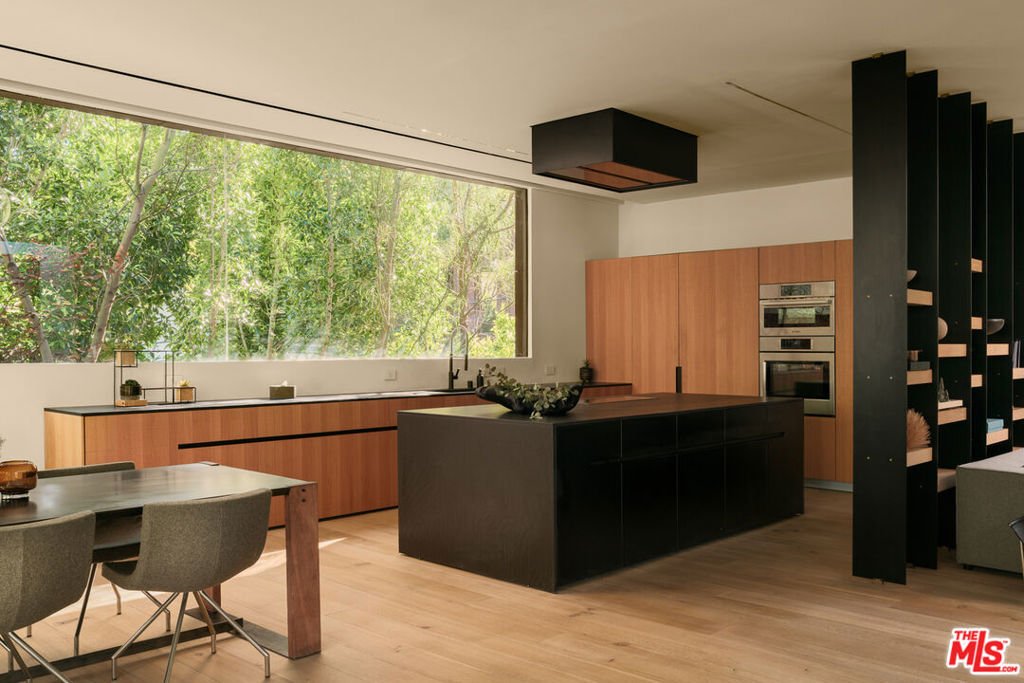 House in Los Angeles, California, United States 5 - 17920619