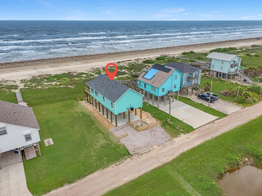House in Freeport, Texas, United States 2 - 17916987