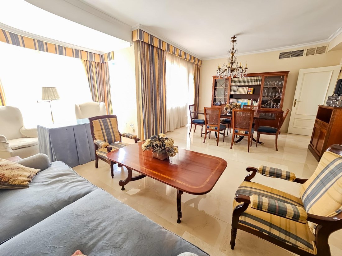 Apartment in Distrito Bellavista-La Palmera, Seville, Spain 3 - 17919751