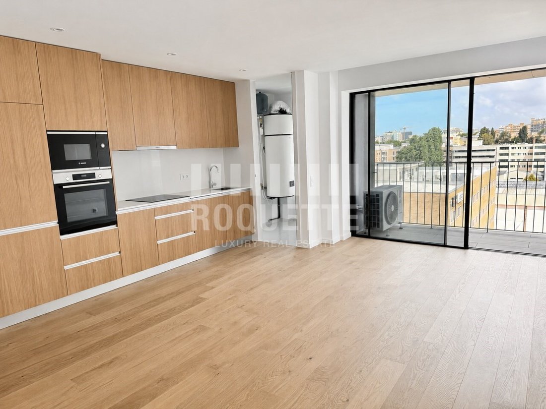 Apartment in Matosinhos e Leca da Palmeira, Porto District, Portugal 1 - 17918766