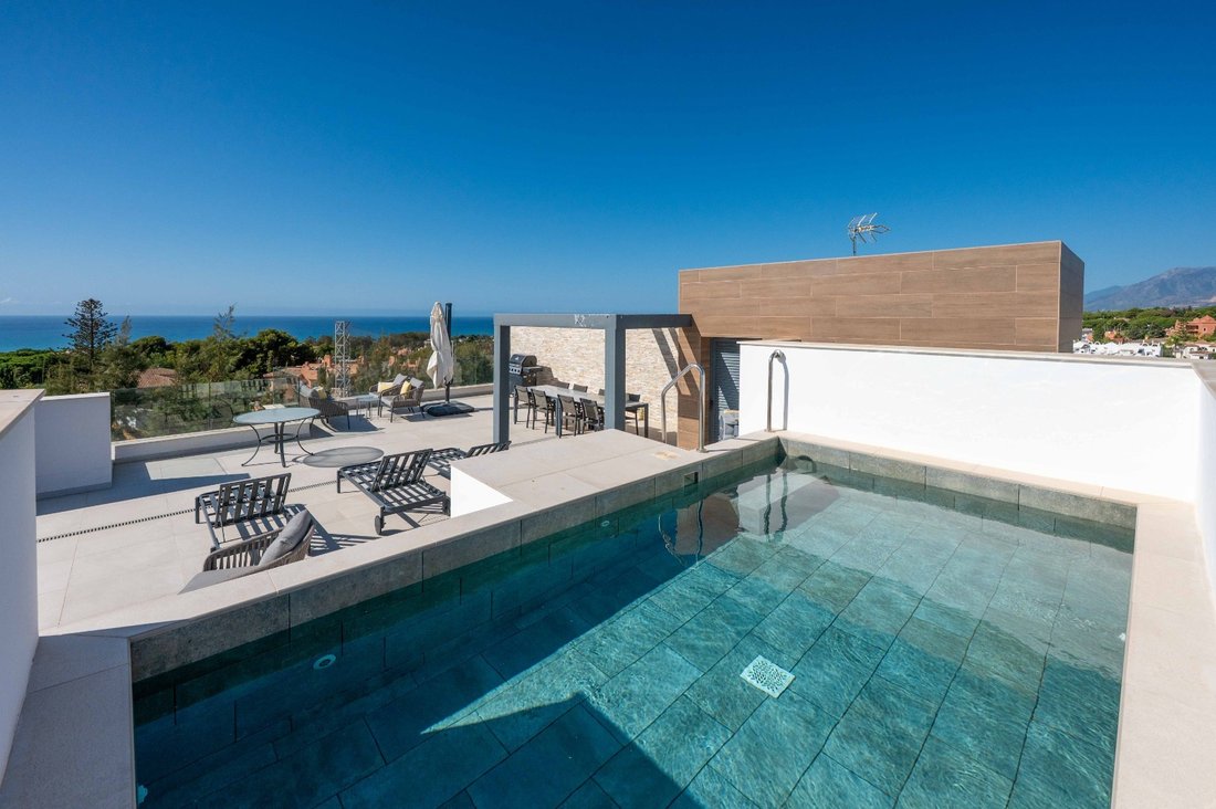 Apartment in Puerto De Cabopino, Elviria-Cabopino, Marbella 1 - 17920228