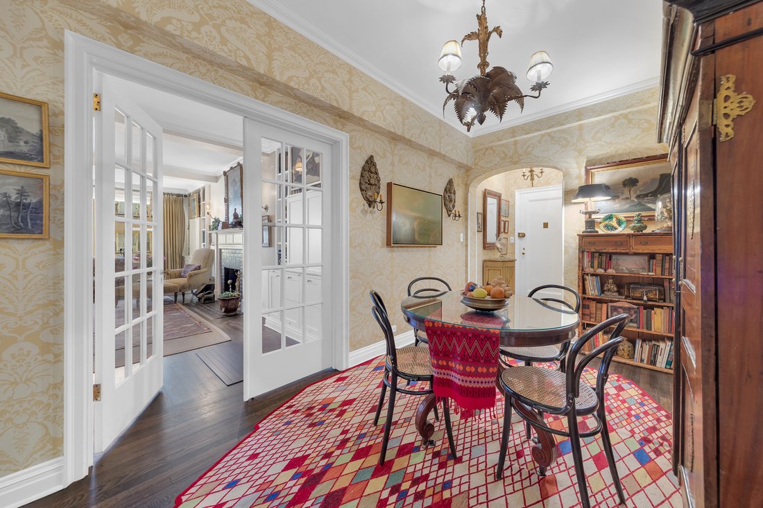 Co Op in New York, New York, United States 2 - 17918054