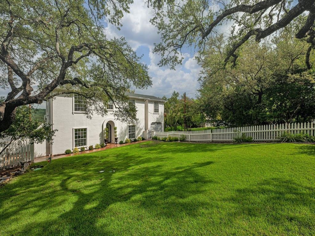 House in Austin, Texas, United States 4 - 17920670