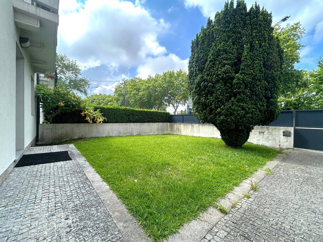 House in Senhora da Hora, Porto District, Portugal 2 - 17923354