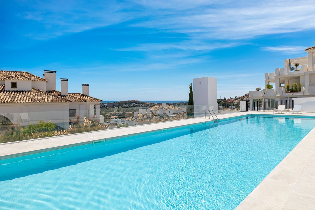 Apartment in Puerto Banus, Marbella, Spain 3 - 17922132