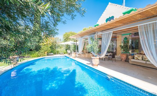 Villa in Golden Mile, Andalusia, Spain 1