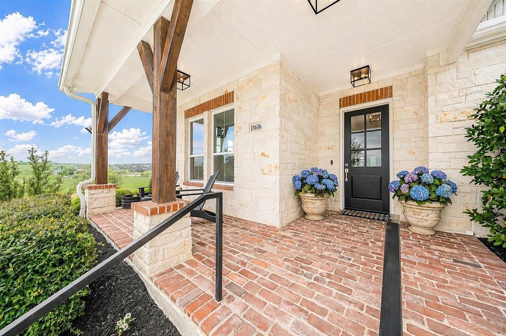 House in Fort Worth, Texas, United States 3 - 17917659