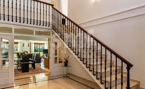 Villa in Estepona, Andalusien, Spanien 1