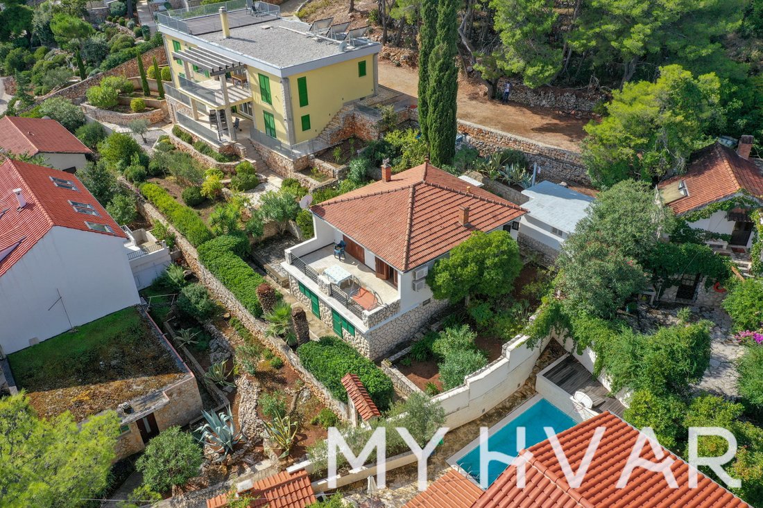 House in Jelsa, Split-Dalmatia County, Croatia 5 - 17919385
