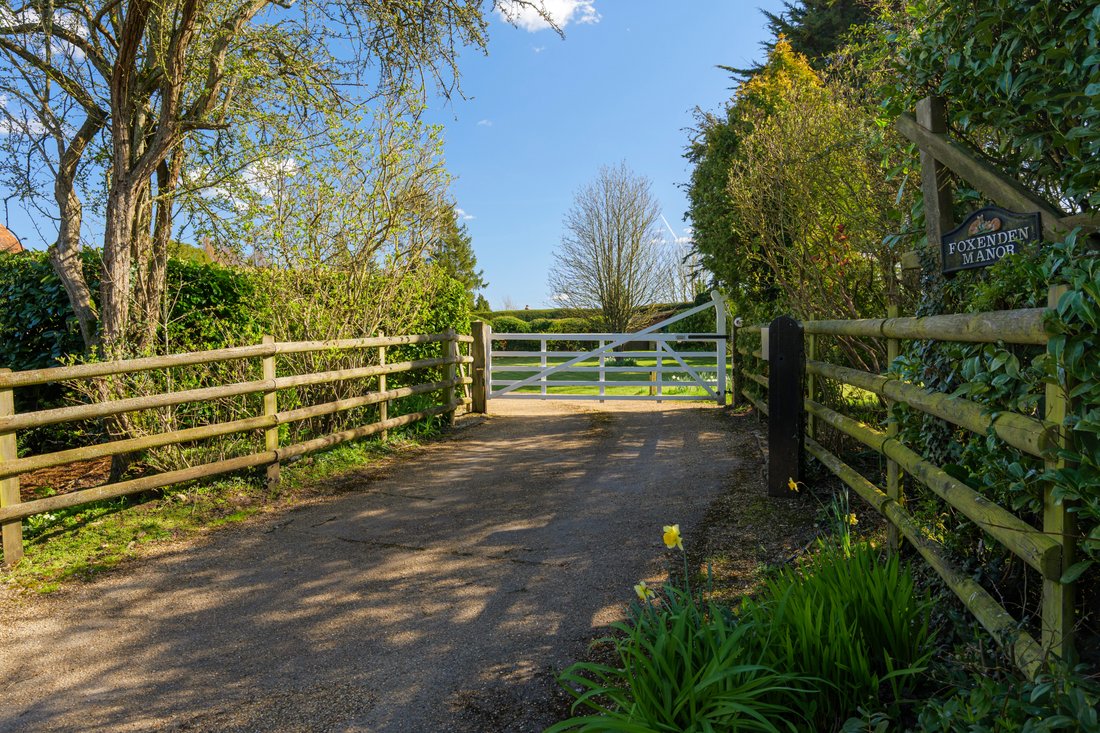 House in Kent, England 2 - 17926477