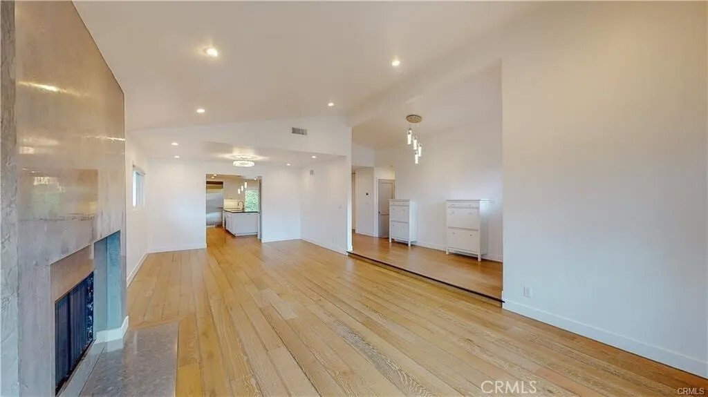 House in Burbank, California, United States 5 - 17673438