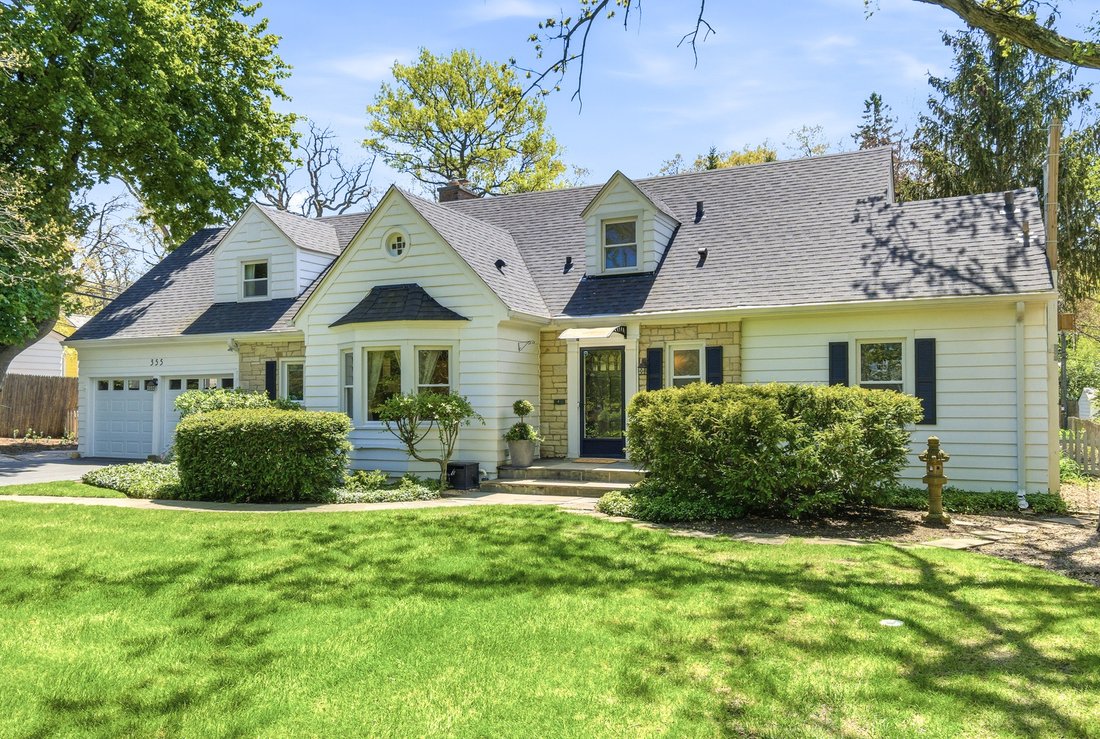 House in Lake Bluff, Illinois, United States 2 - 17925464