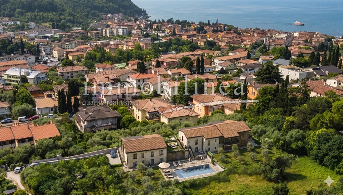 Apartment in Garda, Veneto, Italy 3 - 17925396