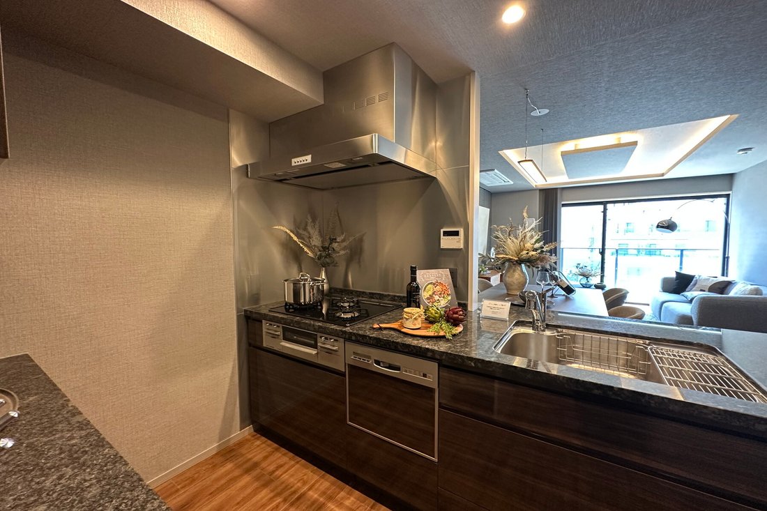 Condo in Shibuya City, Tokyo, Japan 4 - 17337273
