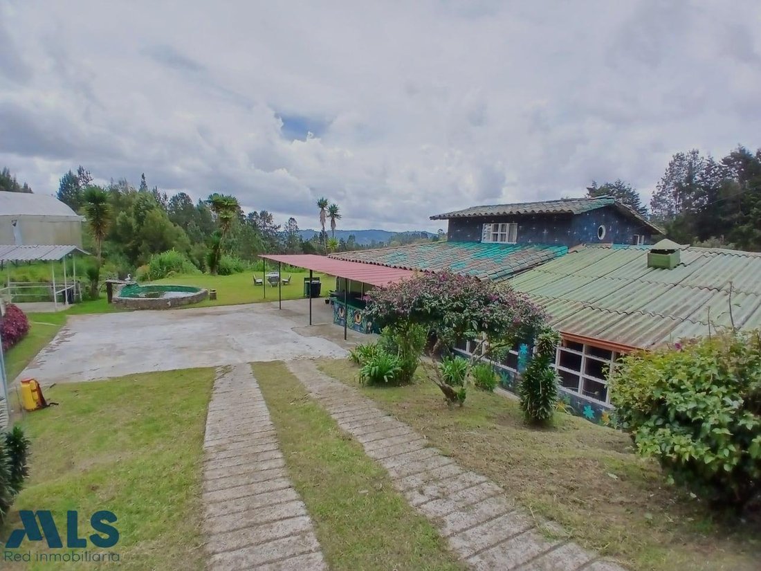 Land in Guarne, Antioquia, Colombia 1 - 17925968