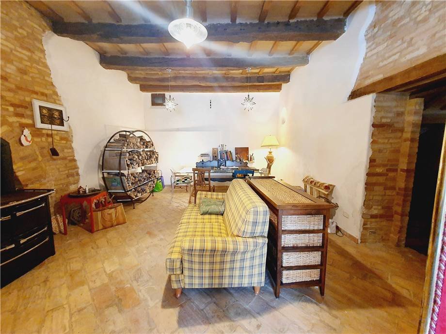 House in Montegranaro, Marche, Italy 5 - 12696519